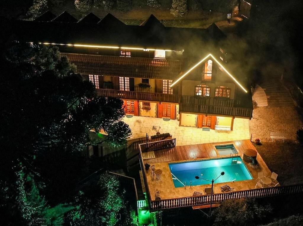 Mansao Austriaca Guesthouse Campos do Jordão Extérieur photo